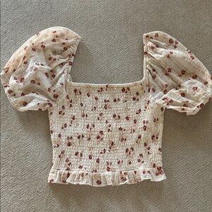 American Eagle Outfitters Cream Floral Smocked Blouse
